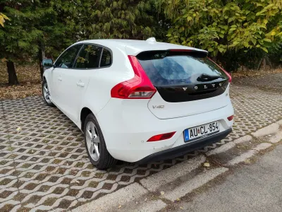 Volvo V40 (2016) bérautó — Nyíregyháza — 4. kép