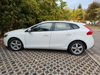 Volvo V40 (2016) bérautó — Nyíregyháza — 7. kép