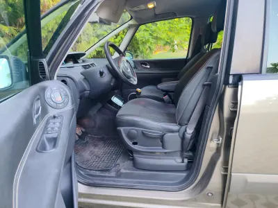 Renault GrandEspace IV (2015) bérautó — Nyíregyháza — 4. kép