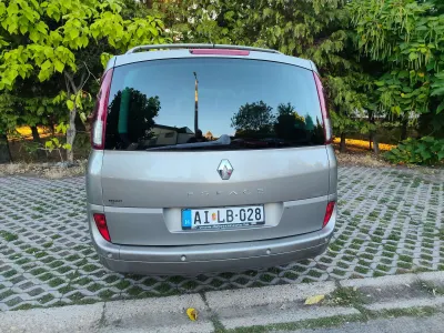 Renault GrandEspace IV (2015) bérautó — Nyíregyháza — 8. kép