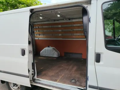 Ford Transit (2013) bérautó — Nyíregyháza — 8. kép