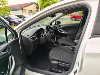 Opel Astra K (2018) bérautó — Nyíregyháza — 3. kép
