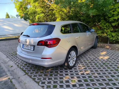 Opel Astra J (2015) bérautó — Nyíregyháza — 9. kép
