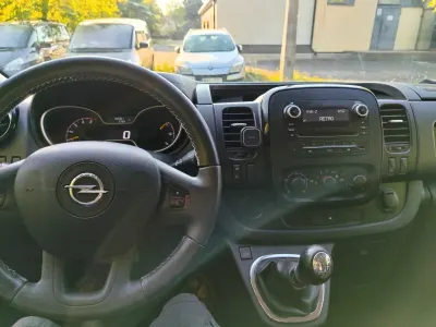 Opel Vivaro (2016) bérautó — Nyíregyháza — 4. kép