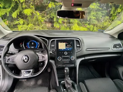 Renault MeganeIV Grandtour (2017) bérautó — Nyíregyháza — 2. kép