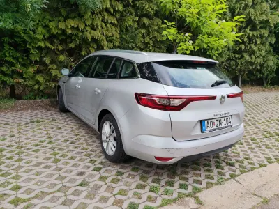 Renault MeganeIV Grandtour (2017) bérautó — Nyíregyháza — 9. kép
