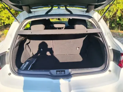 Renault MeganeIV 5ajtó (2016) bérautó — Nyíregyháza — 7. kép