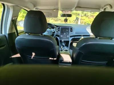 Renault MeganeIV 5ajtó (2016) bérautó — Nyíregyháza — 5. kép